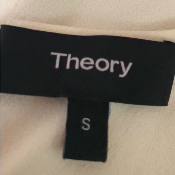 Theory Ivory Cream Cold Shoulder Blouse Size Small - Picture 6 of 7